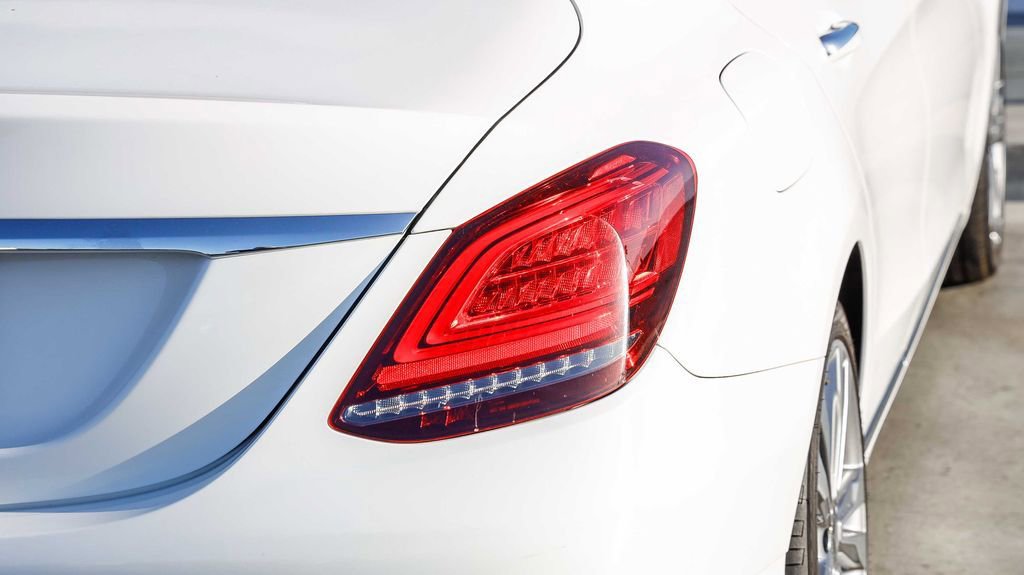 Used 2019 Mercedes-Benz C 300 Sedan image 10