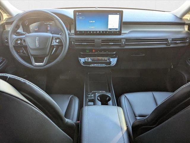 New 2025 Lincoln Corsair Premiere image 15