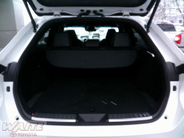 Certified 2024 Toyota Venza Nightshade image 27