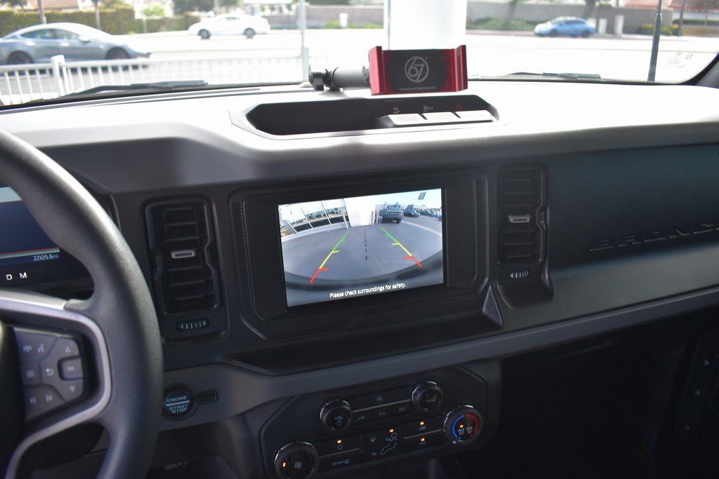 Used 2022 Ford Bronco 4-Door image 18