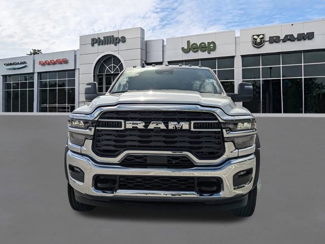 New 2026 RAM 5500 Tradesman w/ Chrome Appearance Group AWD/4WD image 8