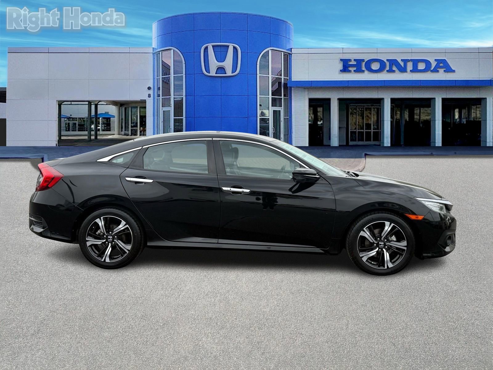 Used 2016 Honda Civic Touring image 9