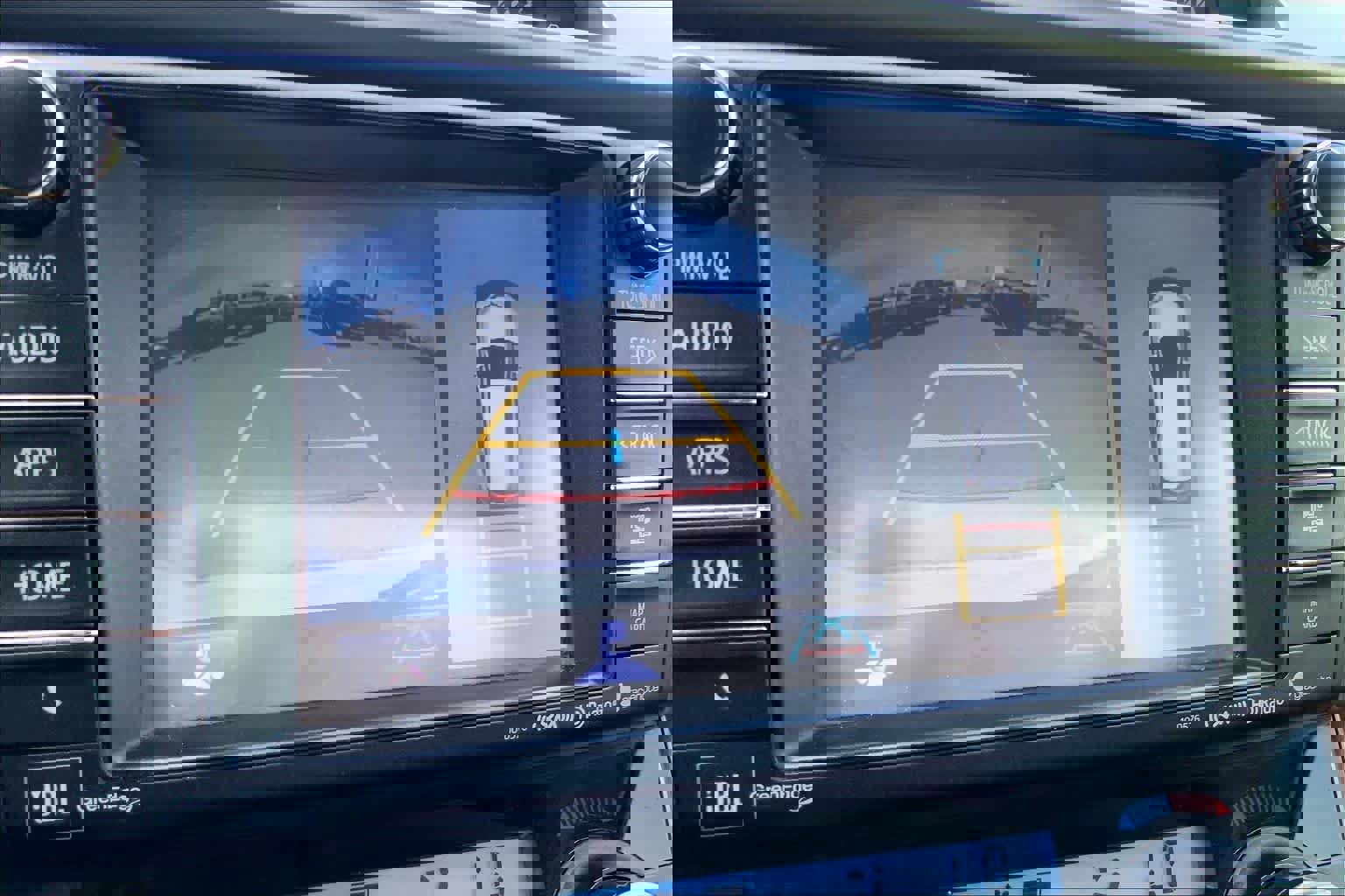 Used 2017 Toyota RAV4 Limited w/ Advanced Technology Package image 27