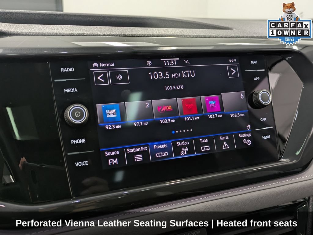 Used 2024 Volkswagen Taos SEL AWD/4WD image 15