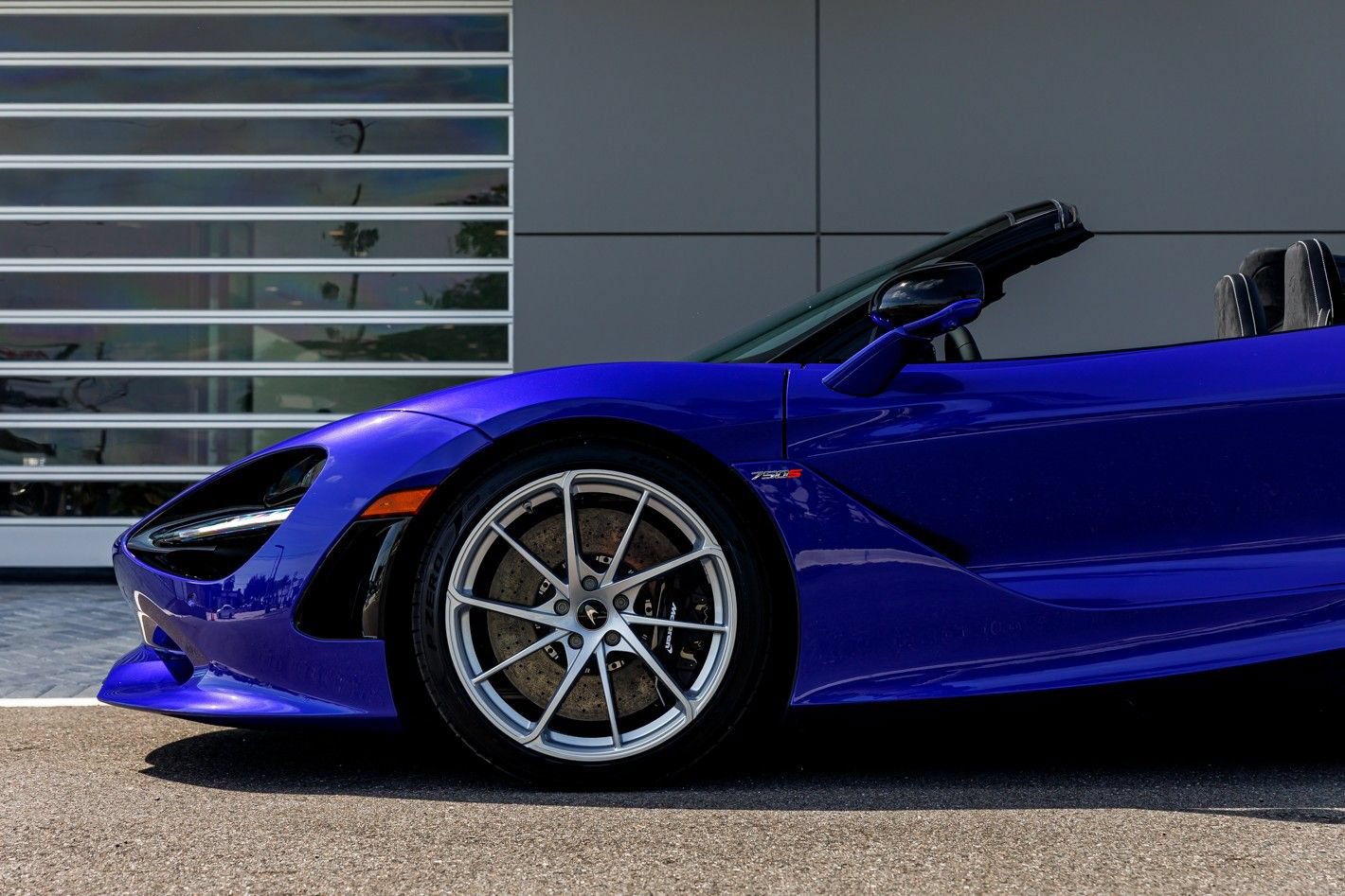 New 2026 McLaren 750S Spider RWD image 19