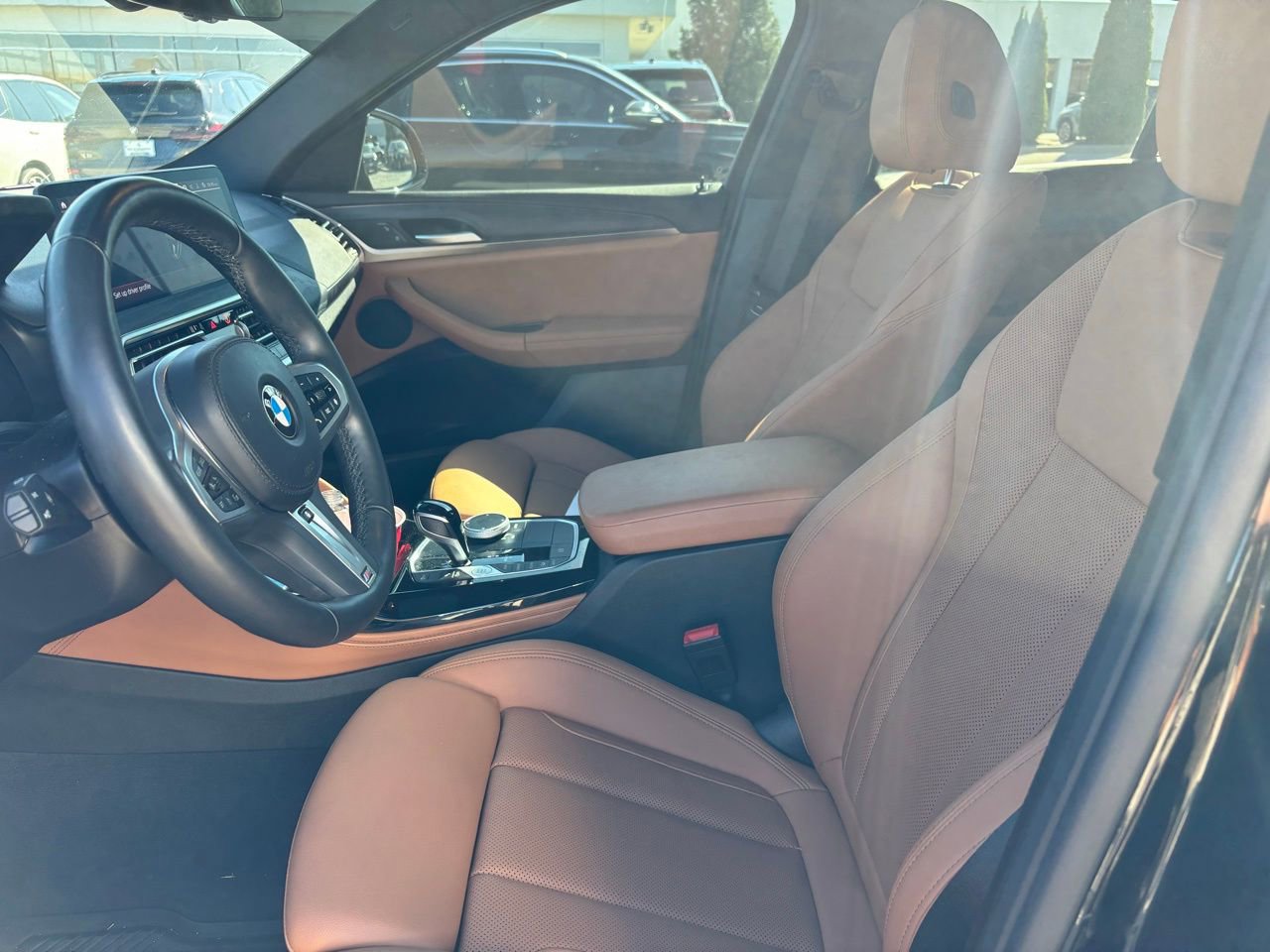 Used 2024 BMW X4 xDrive30i w/ Premium Package image 10