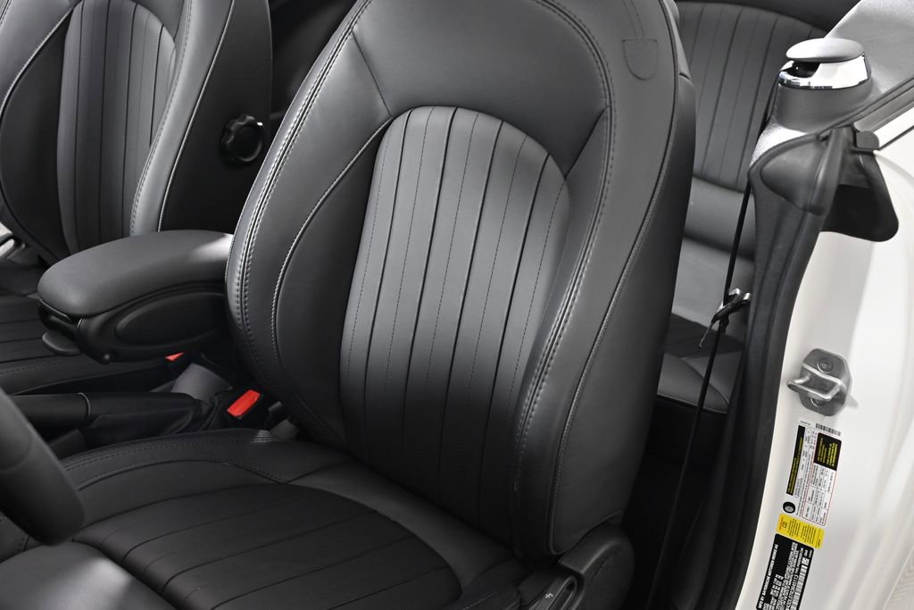 Used 2024 MINI Cooper S w/ Seaside Edition FWD image 26