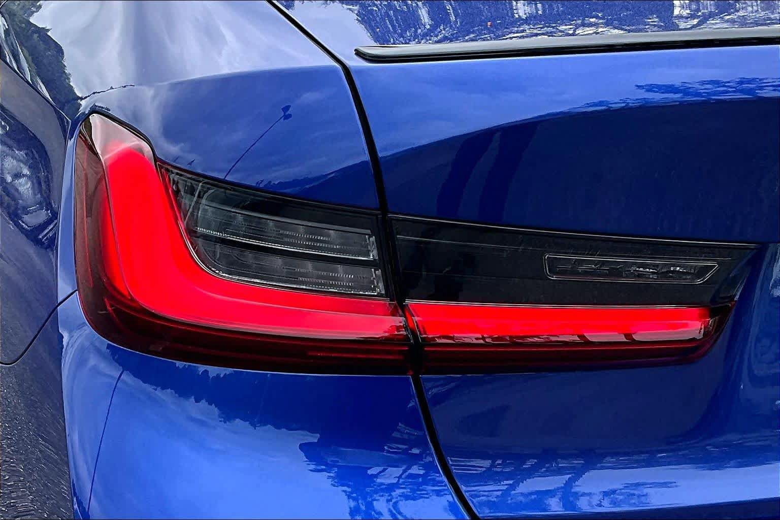 New 2026 BMW 330i Sedan w/ M Sport Package RWD image 14