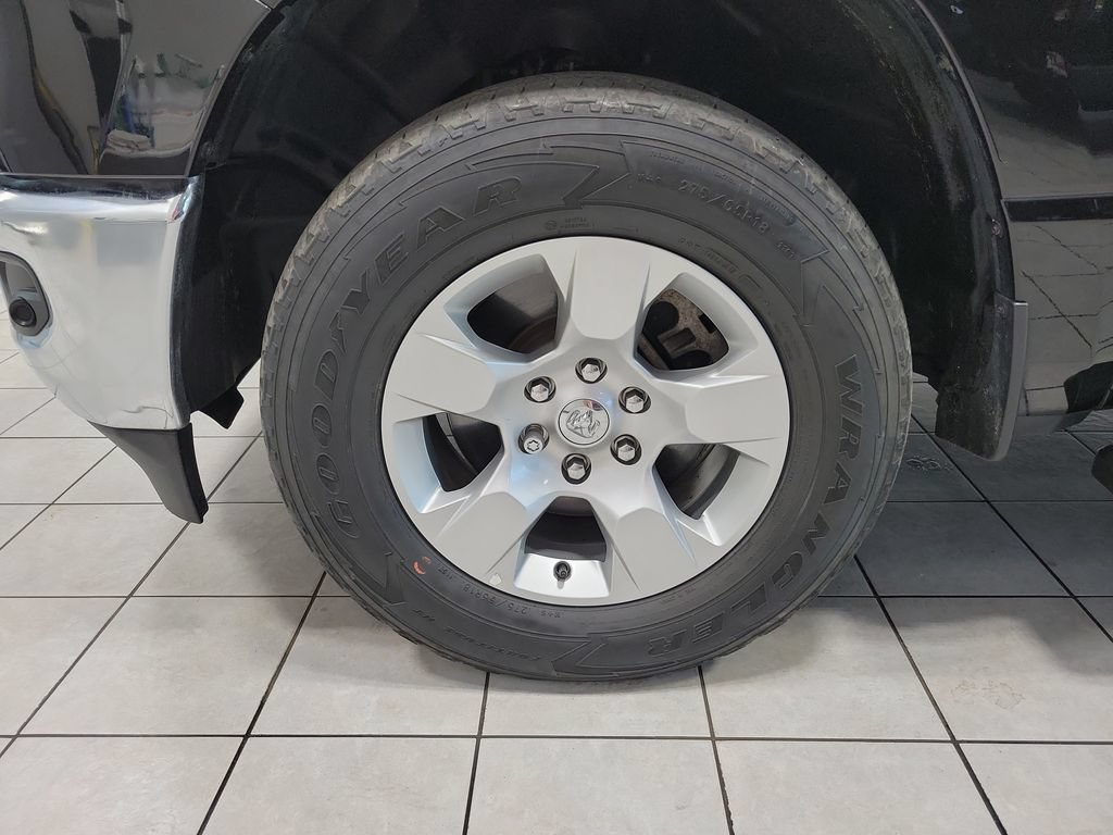 Used 2024 RAM 1500 Big Horn AWD/4WD image 48