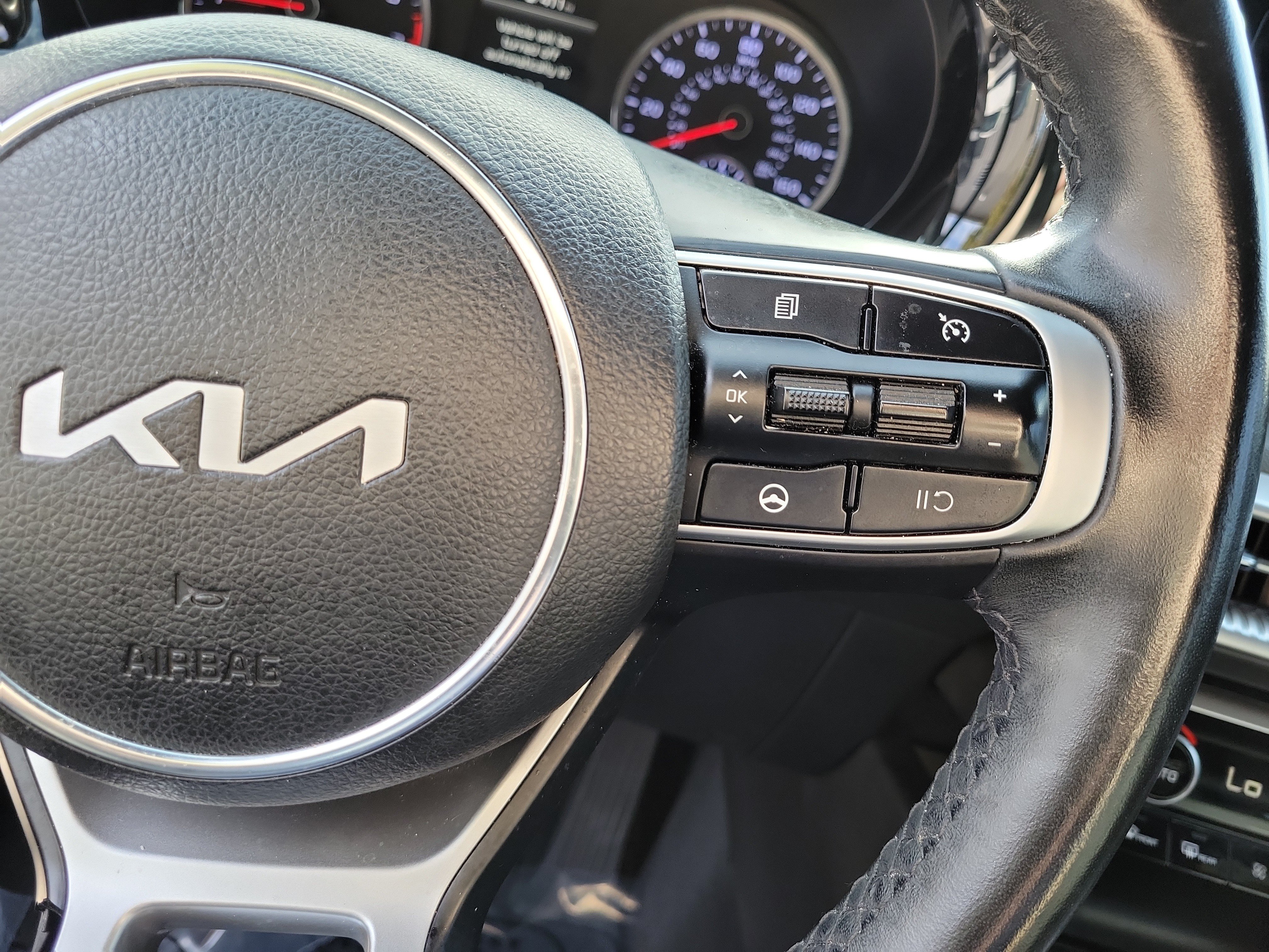 Used 2022 Kia K5 GT-Line FWD image 27