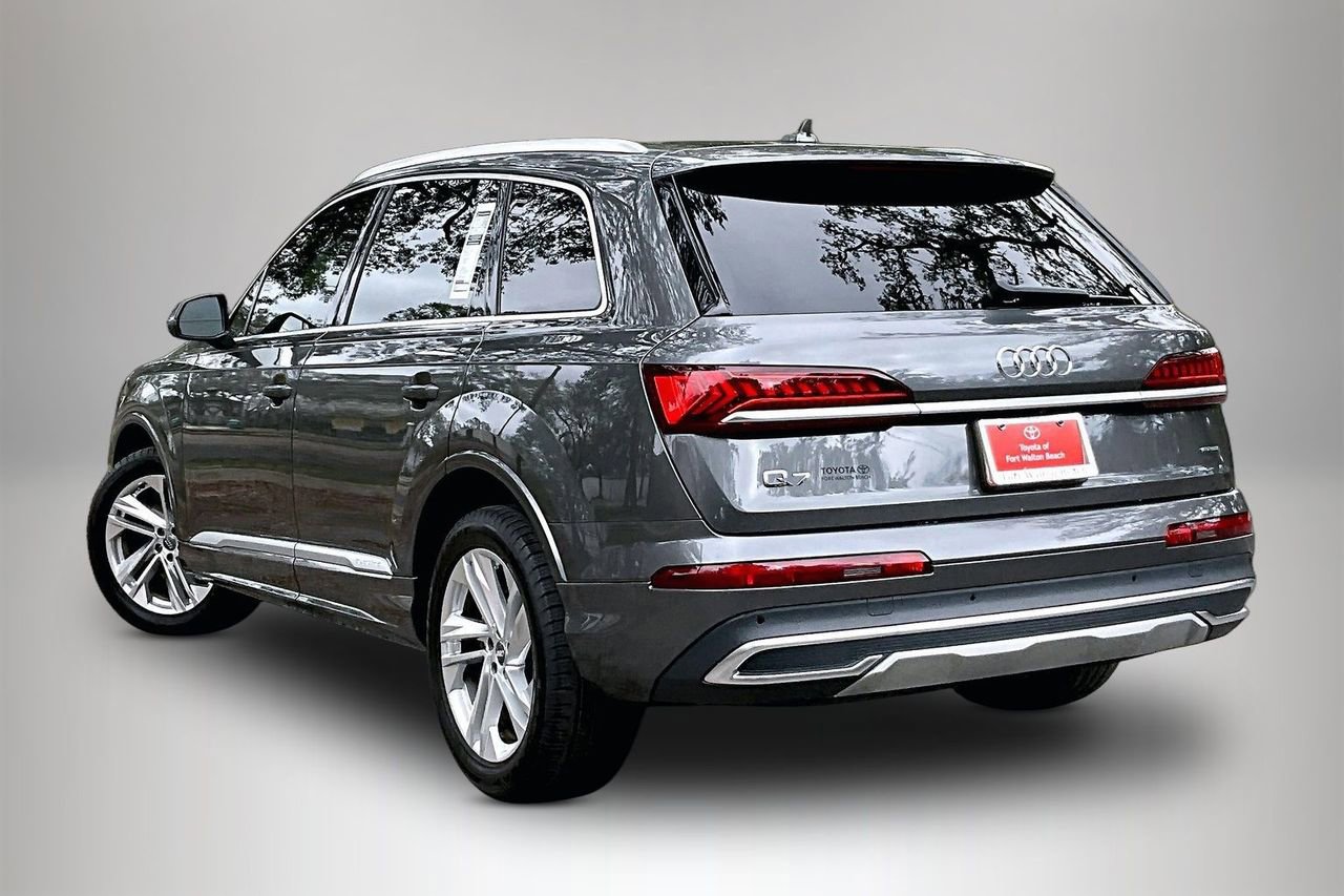 Used 2020 Audi Q7 2.0T Premium w/ Convenience Package image 4