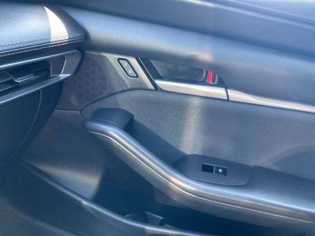 Used 2025 MAZDA MAZDA3 s FWD image 21