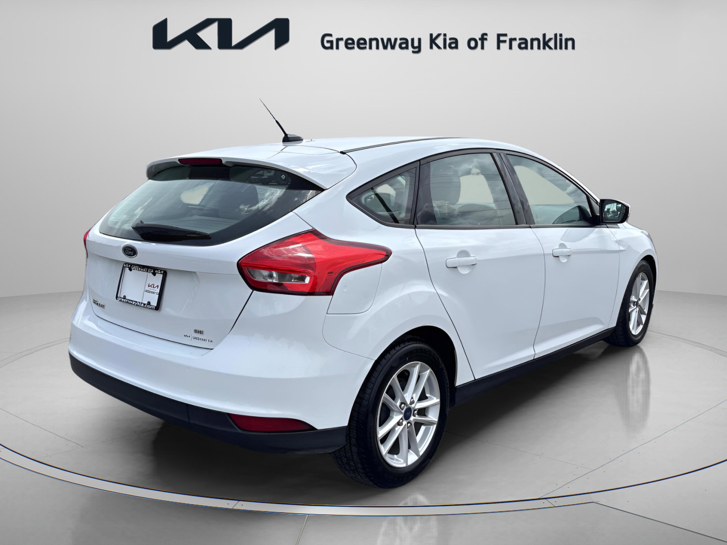 Used 2015 Ford Focus SE FWD image 7