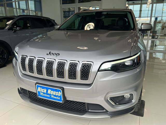 Used 2020 Jeep Cherokee Limited AWD/4WD image 3