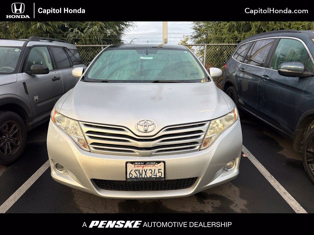 Used 2011 Toyota Venza w/ Premium Pkg #2