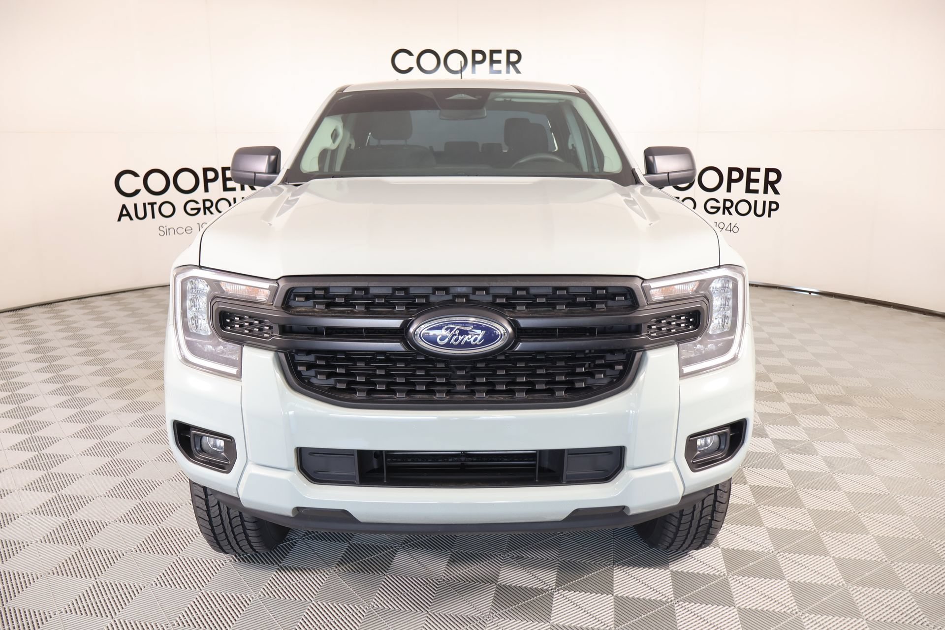 Used 2024 Ford Ranger XL w/ Trailer Tow Package RWD image 8