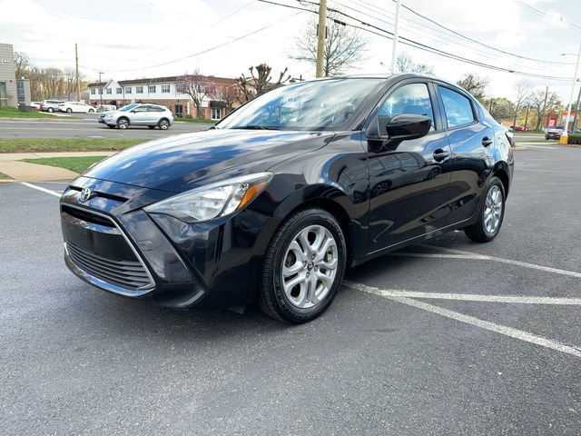 Used 2017 Toyota Yaris iA FWD image 7