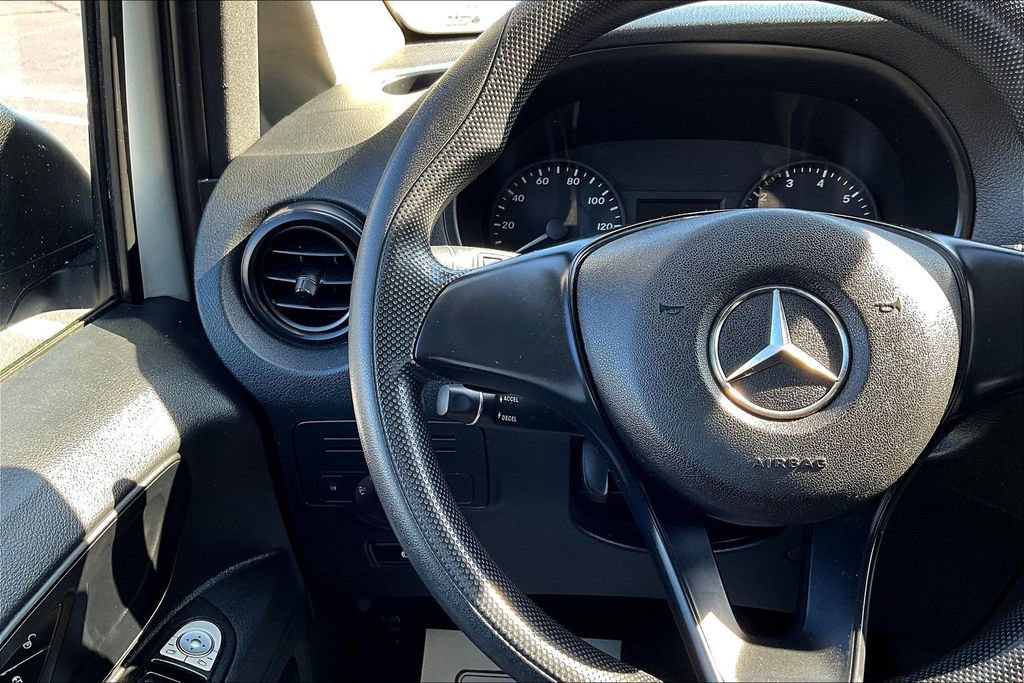 Used 2019 Mercedes-Benz Metris w/ Driver Comfort Package image 10