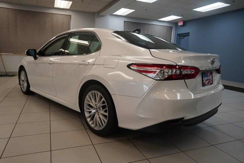 Used 2020 Toyota Camry XLE w/ Navigation Package image 3