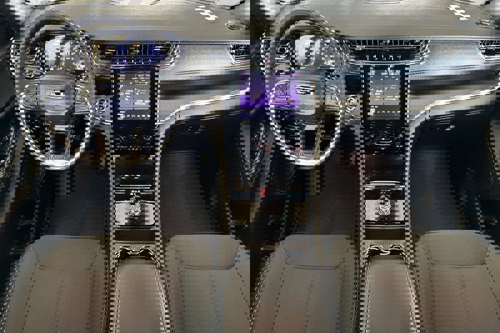 New 2025 Jeep Grand Cherokee Laredo X w/ Luxury Tech Group I image 13