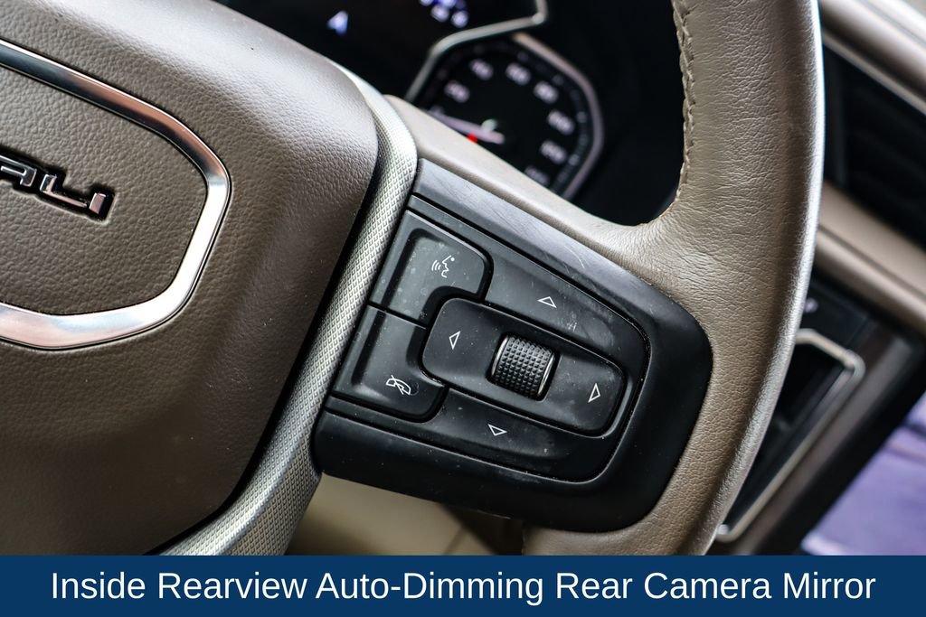 Used 2021 GMC Yukon Denali w/ Denali Premium Package image 24