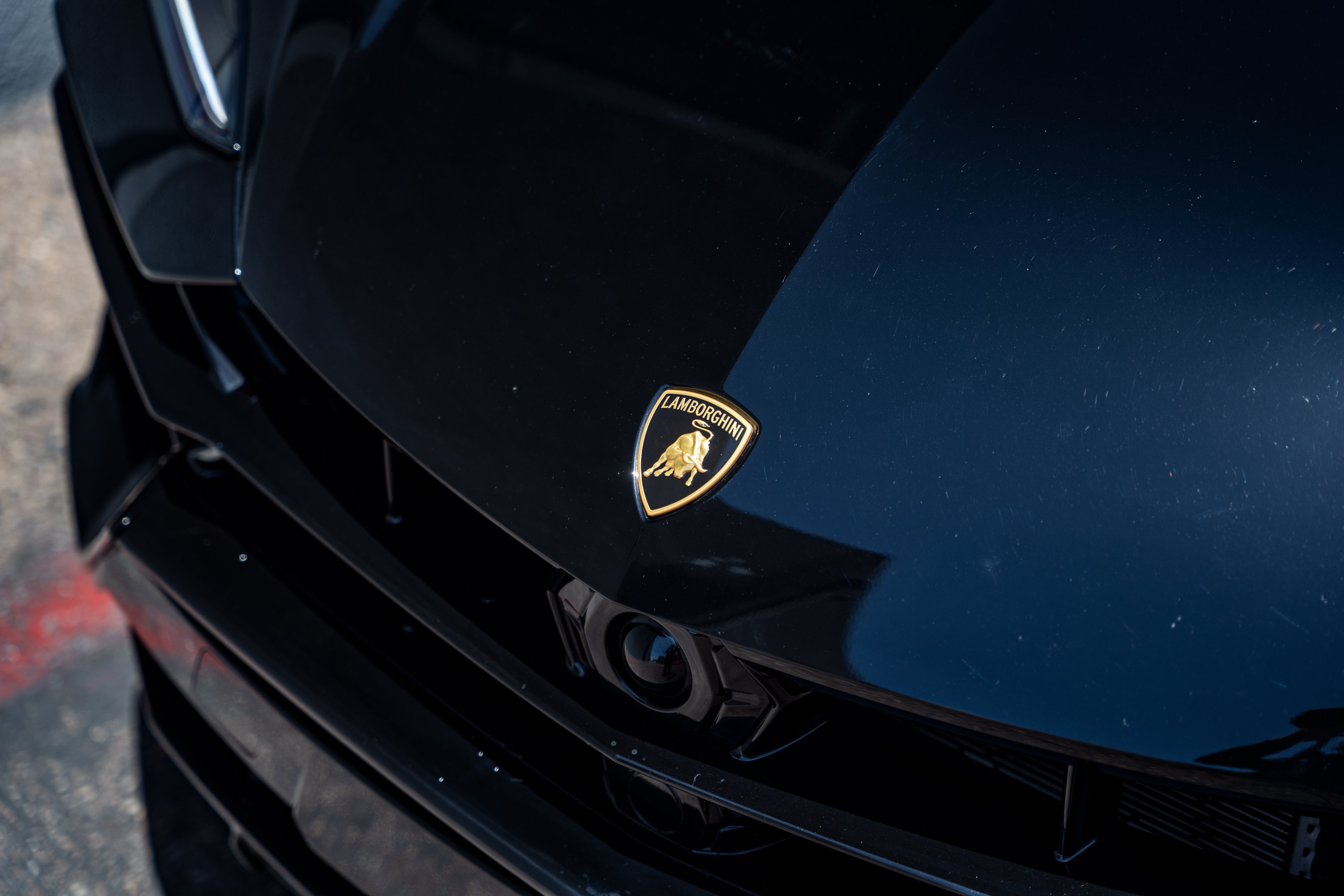 Used 2025 Lamborghini Urus SE AWD/4WD image 15