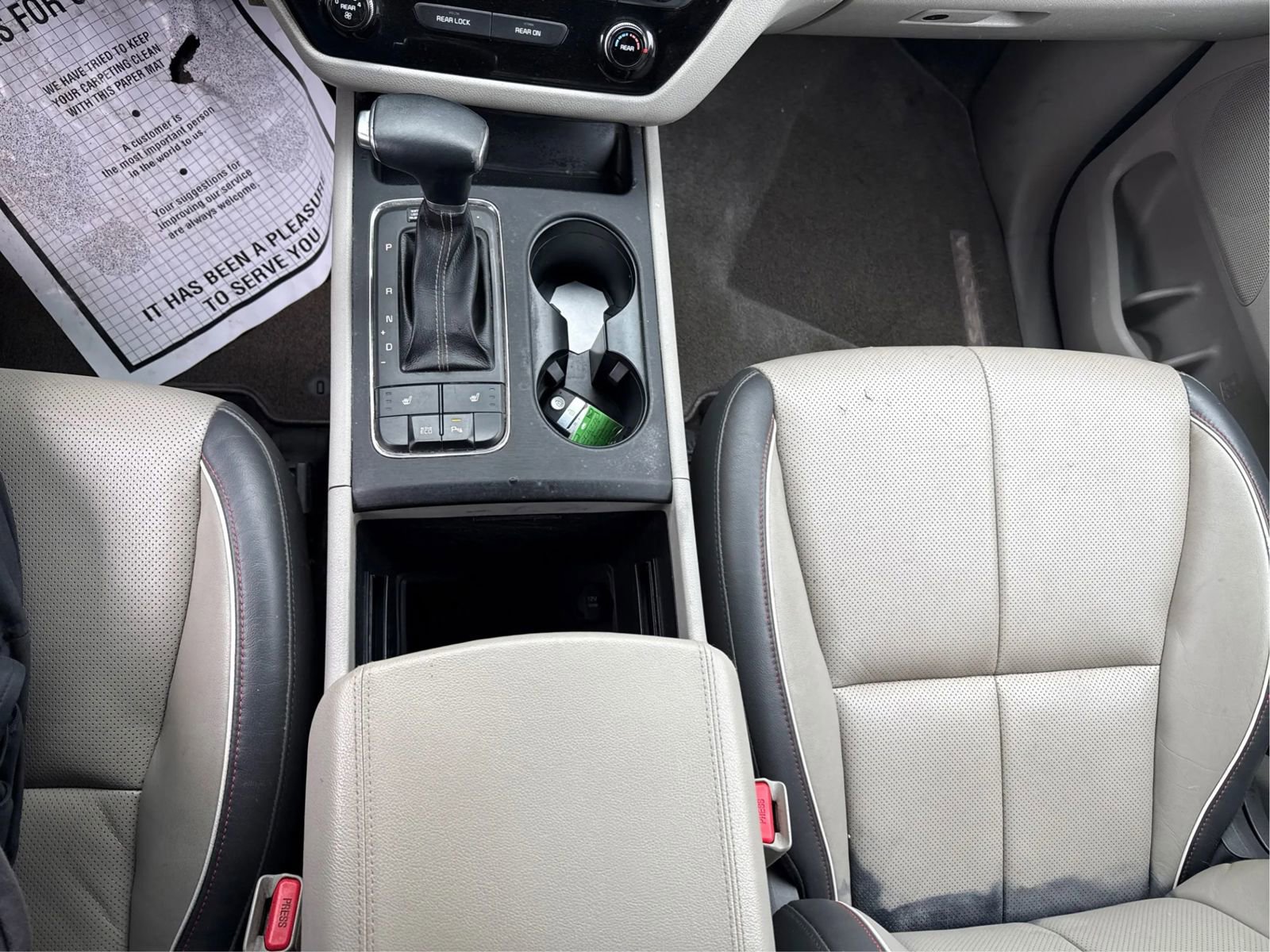 Used 2018 Kia Sedona LX w/ LX Essentials Premium Package image 18