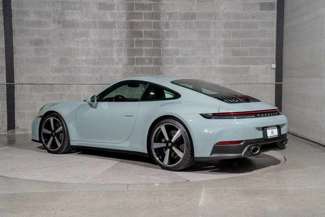Used 2026 Porsche 911 Carrera image 5