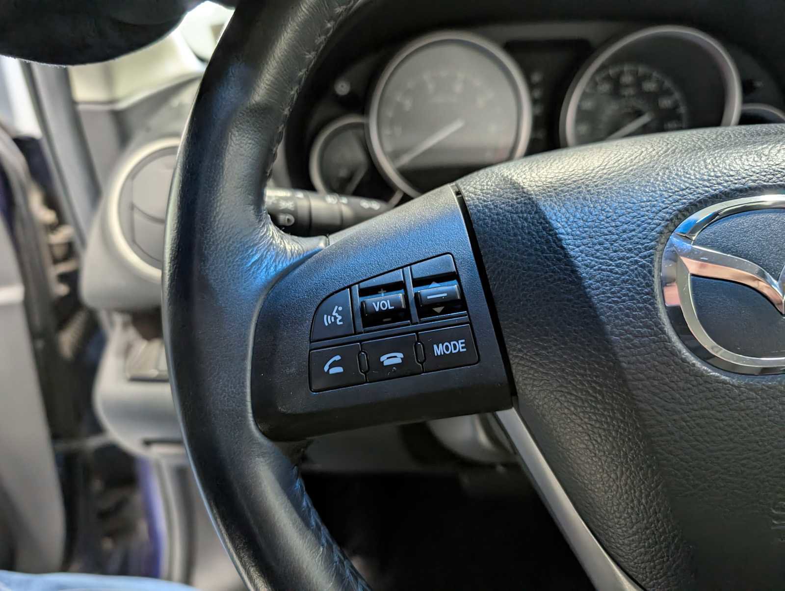 Used 2011 MAZDA MAZDA6 i Touring image 32