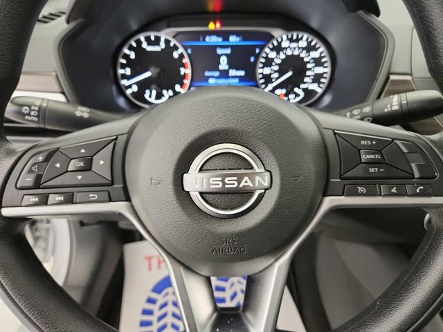 Used 2024 Nissan Altima 2.5 SV FWD image 14