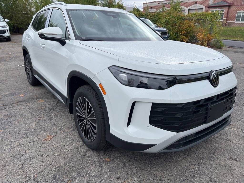 New 2026 Volkswagen Tiguan S image 3