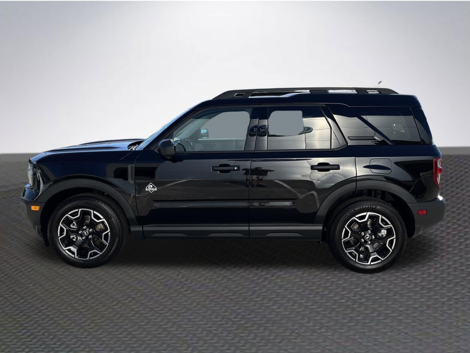 New 2026 Ford Bronco Sport Outer Banks w/ Outer Banks Tech Package+ AWD/4WD image 4