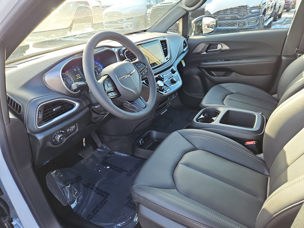 New 2026 Chrysler Pacifica Select AWD/4WD image 21