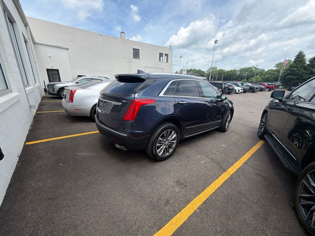 Used 2019 Cadillac XT5 Luxury AWD/4WD image 6