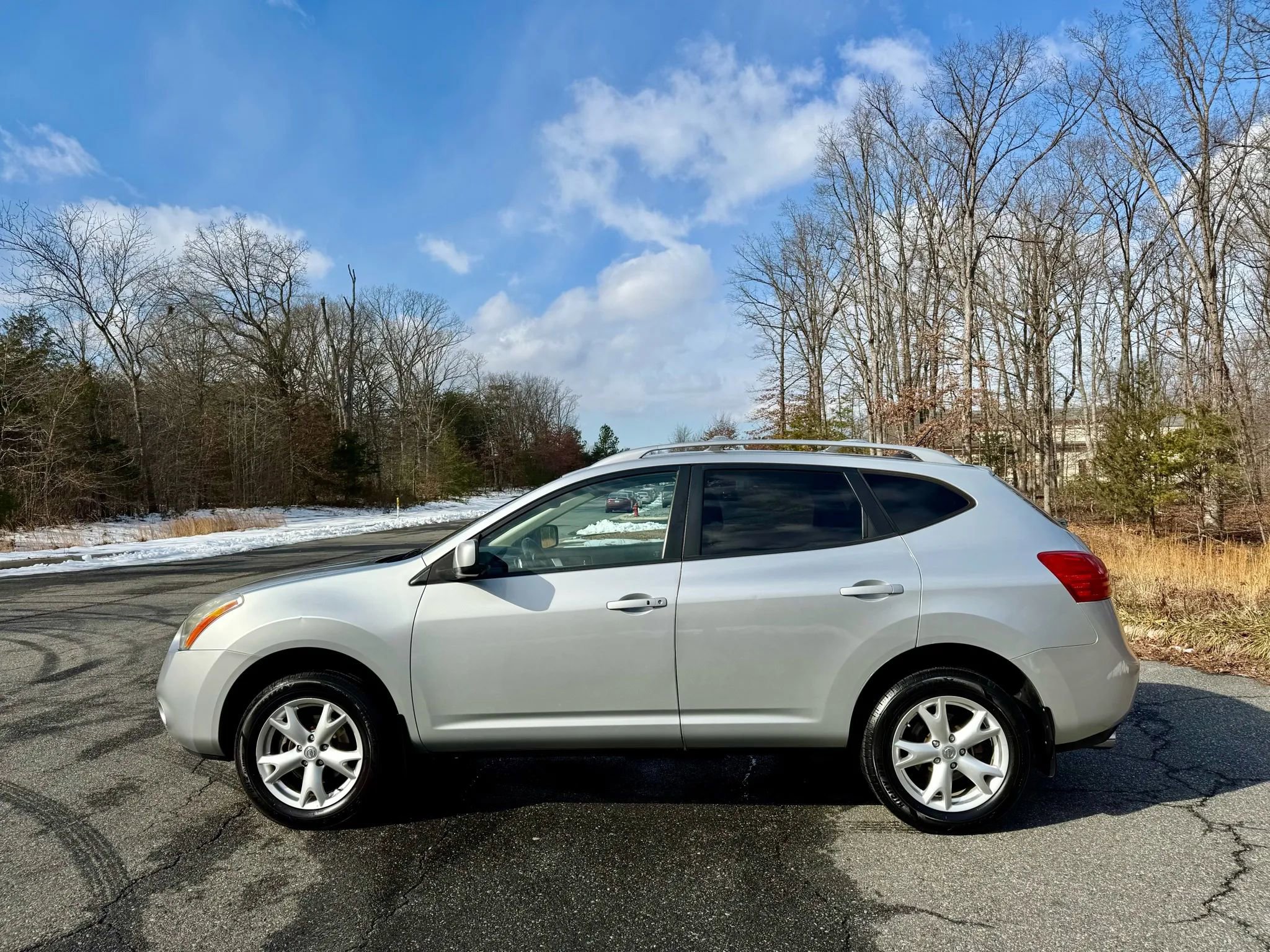Used 2009 Nissan Rogue SL image 3