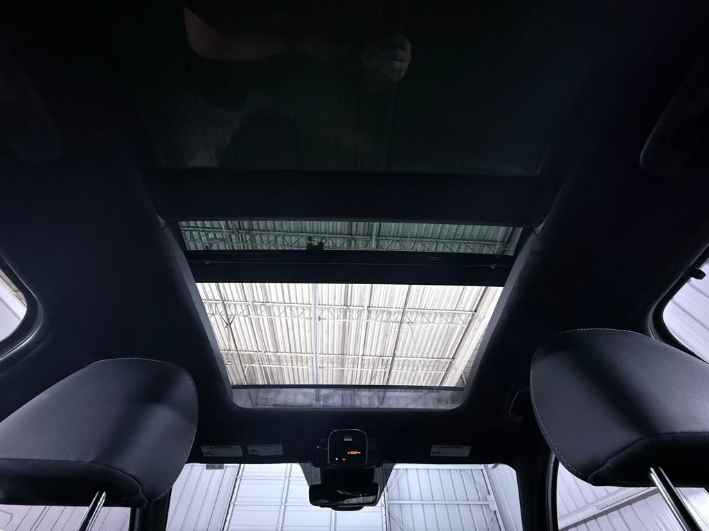 Used 2022 Hyundai Santa Fe Calligraphy image 21