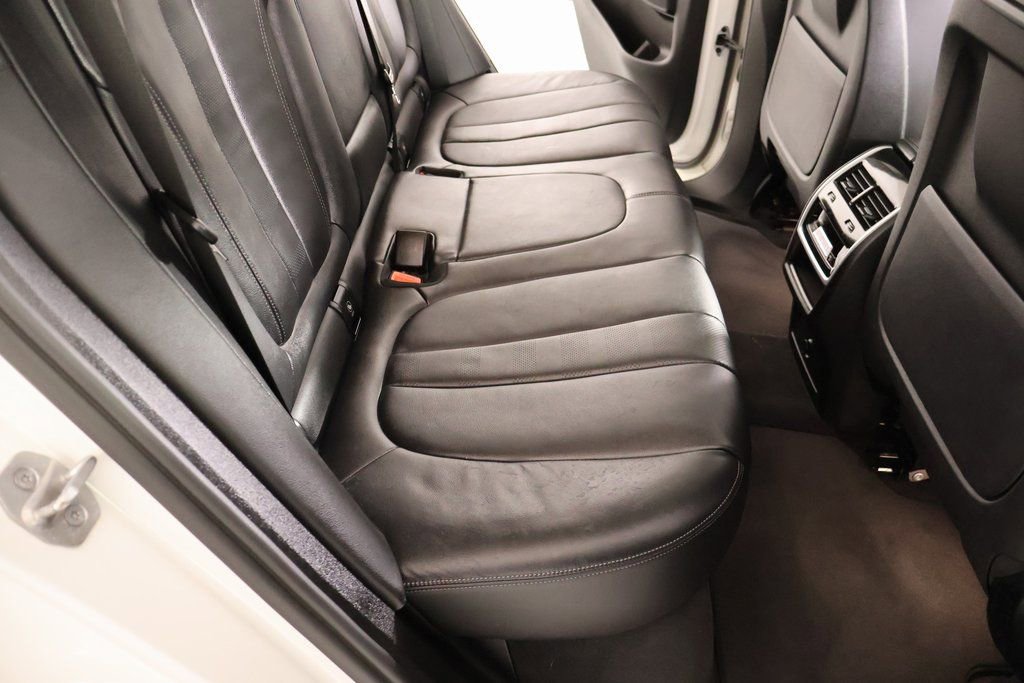 Used 2021 BMW X5 xDrive40i w/ Premium Package 2 image 16