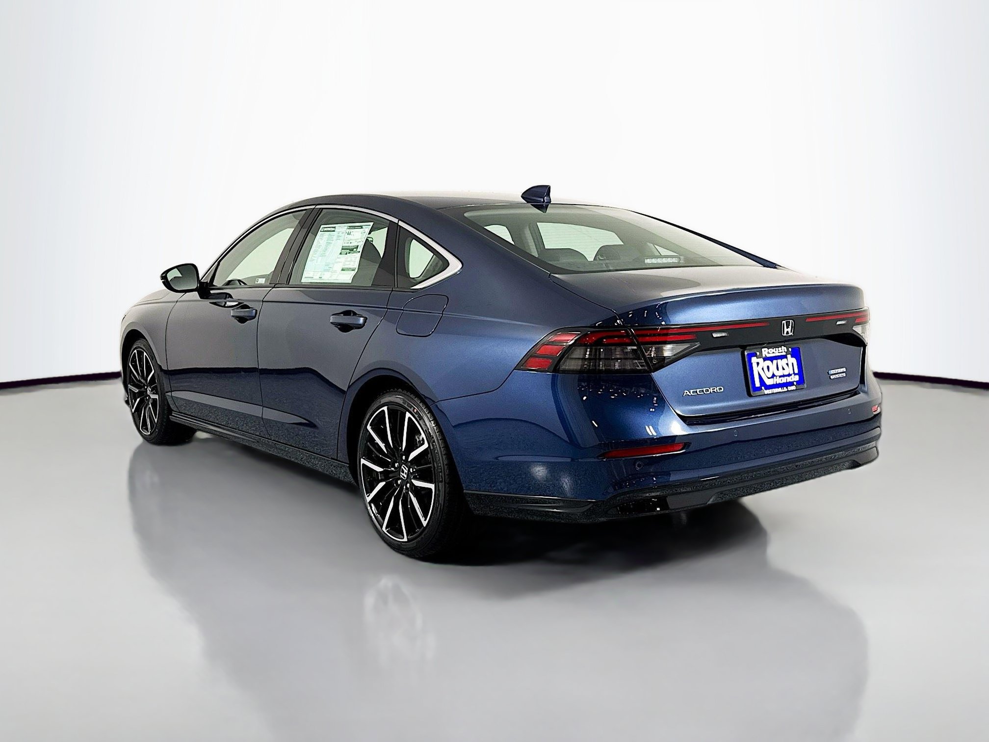 New 2026 Honda Accord Touring image 7
