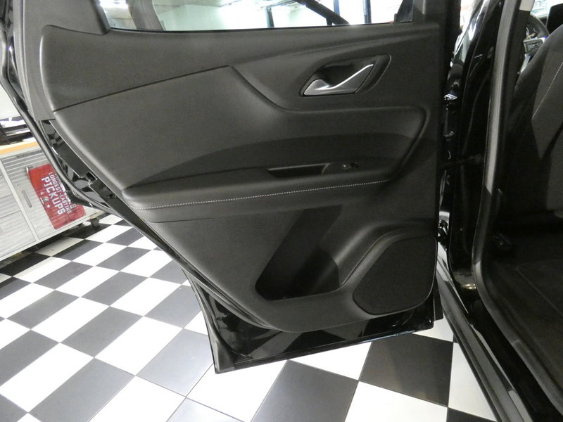 Used 2024 Chevrolet Blazer LT w/ Convenience Package FWD image 24