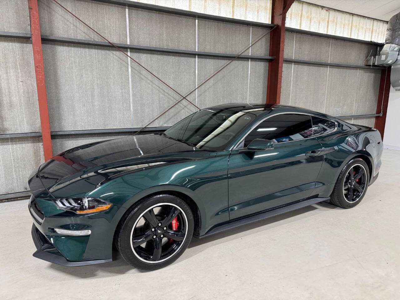 Used 2020 Ford Mustang Bullitt image 3