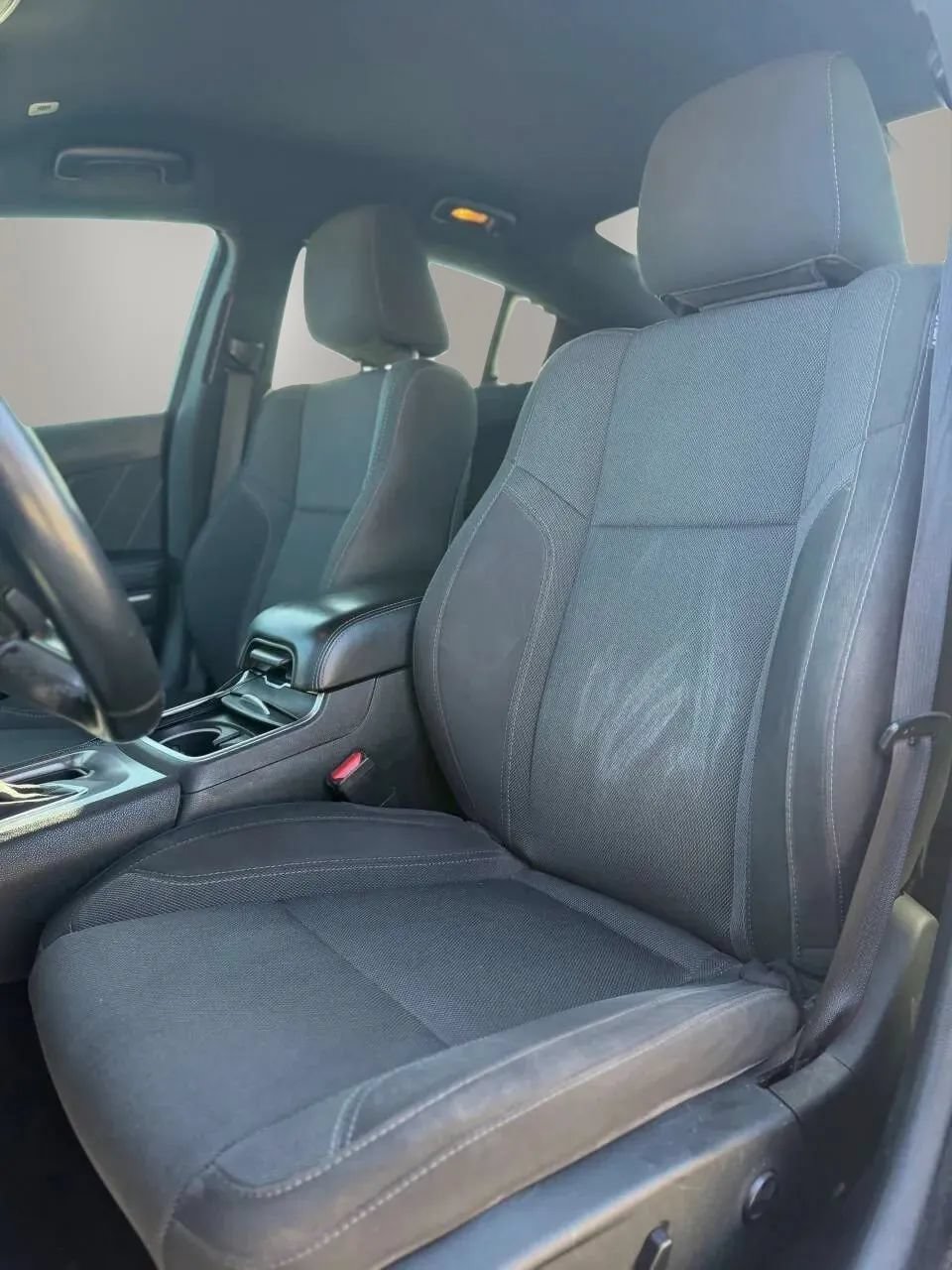 Used 2019 Dodge Charger SXT RWD image 11