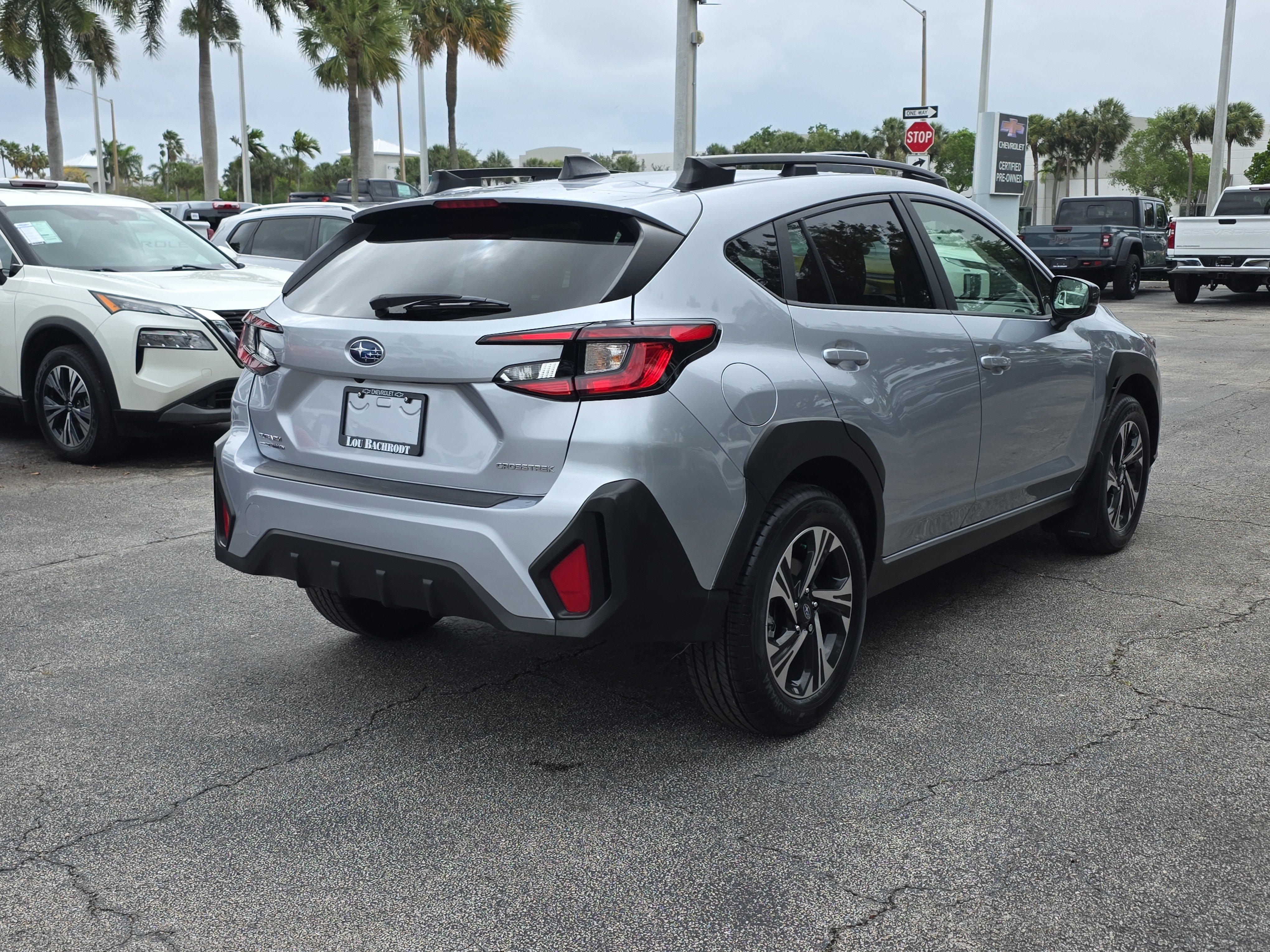 Used 2024 Subaru Crosstrek 2.0i Premium image 7