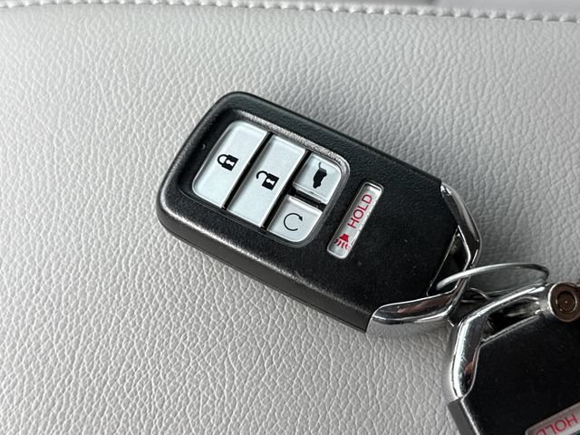 Certified 2020 Honda CR-V Touring image 11