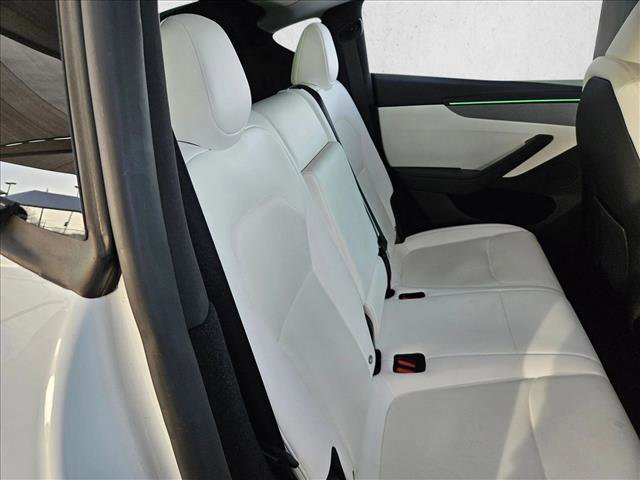 Used 2026 Tesla Model Y Long Range image 19
