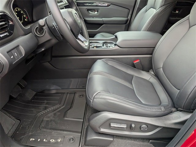 New 2025 Honda Pilot EX-L image 14