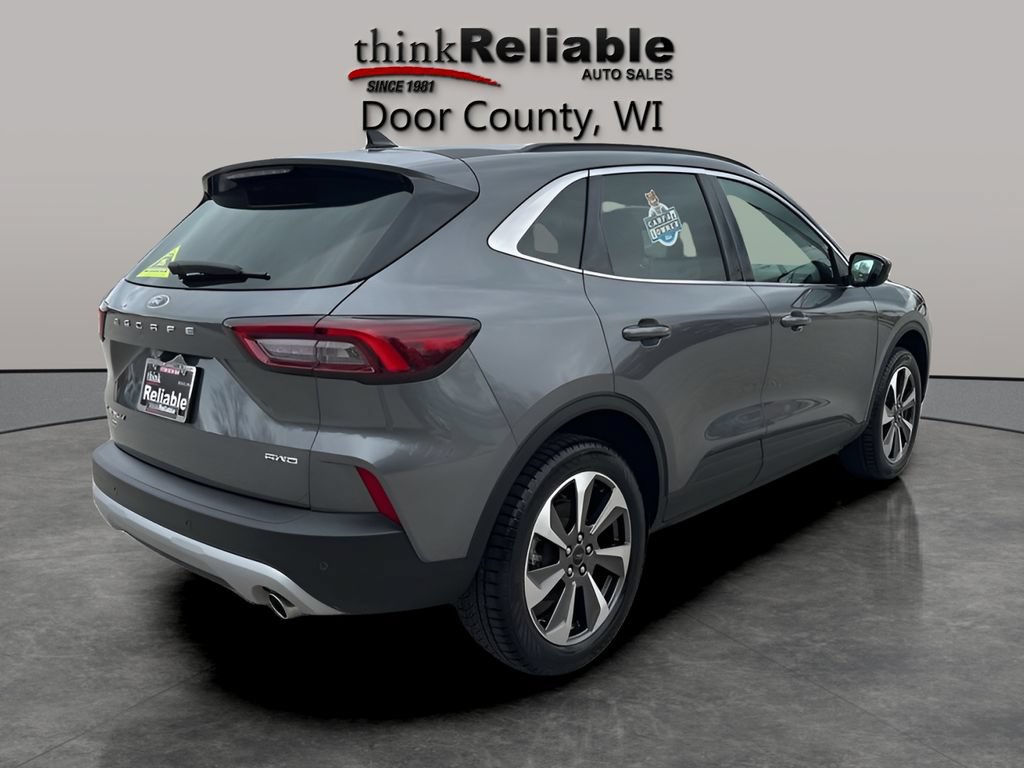 Used 2025 Ford Escape Platinum AWD/4WD image 6