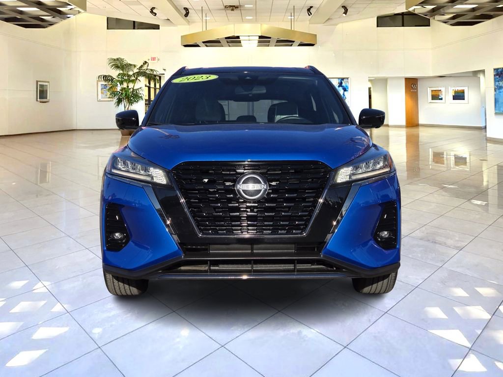 Certified 2023 Nissan Kicks SR w/ SR Premium Package FWD image 2