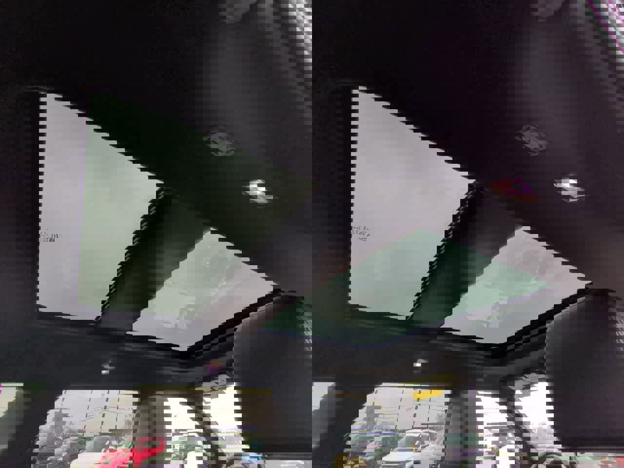 Certified 2025 Land Rover Range Rover Evoque S image 22