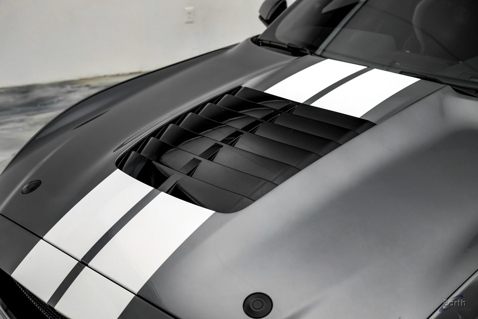 Used 2021 Ford Mustang Shelby GT500 w/ Carbon Fiber Track Pack RWD image 38