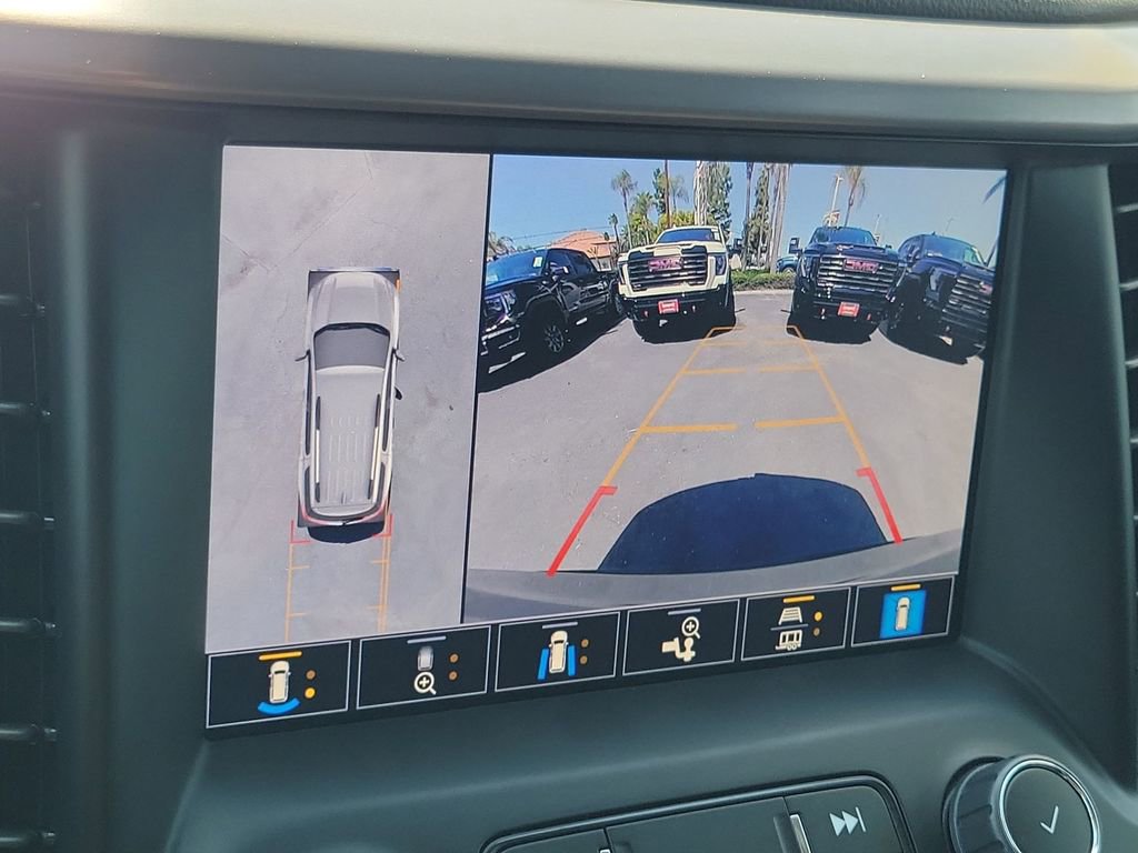 Used 2023 GMC Acadia AT4 w/ Technology Package AWD/4WD image 15